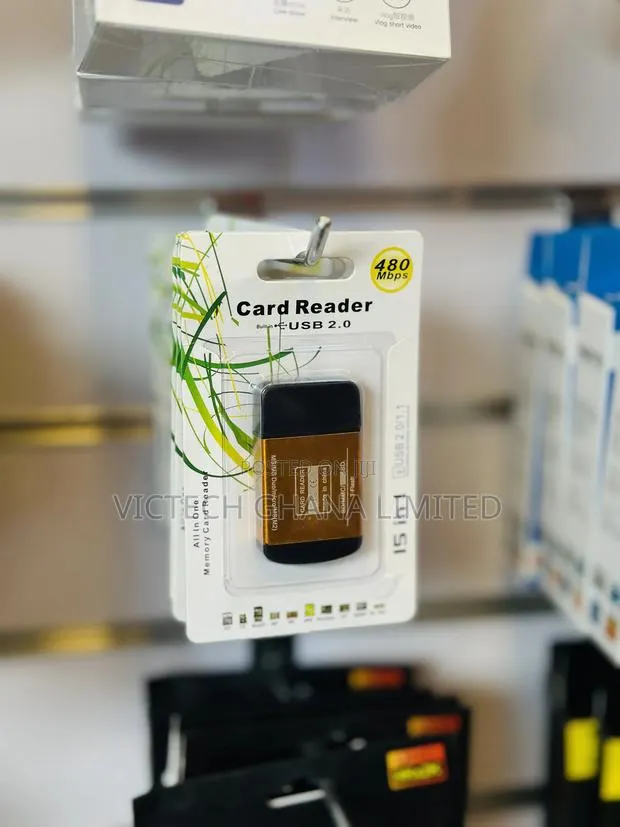 15 in 1 Card Reader · Photo 1