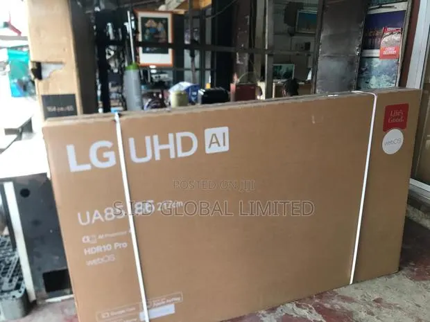 2025 Lg 86" Ua85 Smart Tv · Photo 1