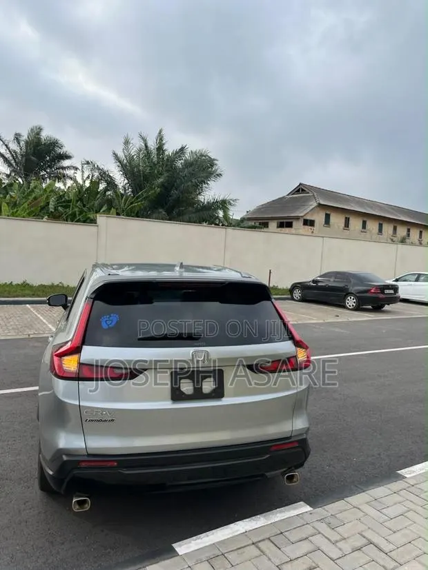 Honda CR-V 2024 · Photo 1