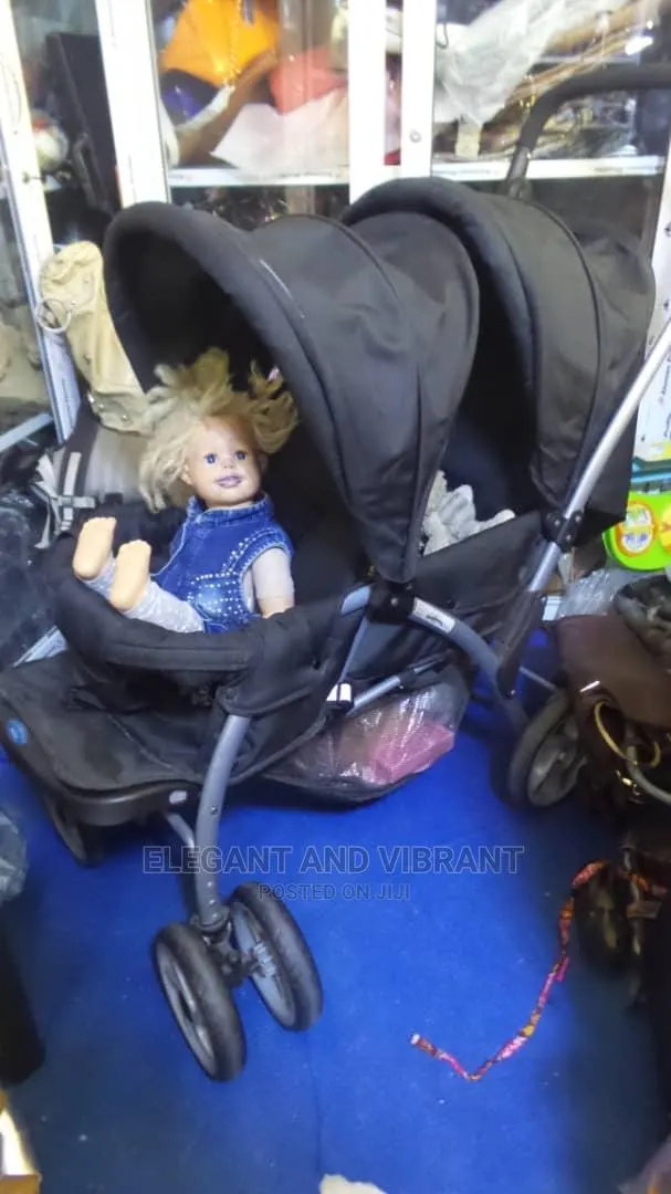 Very Little Used Pram From UK · Photo 2