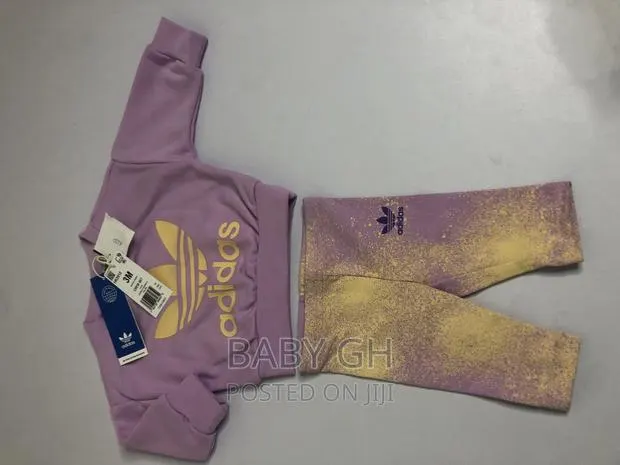 Adidas Girls Clothing Set · Photo 1