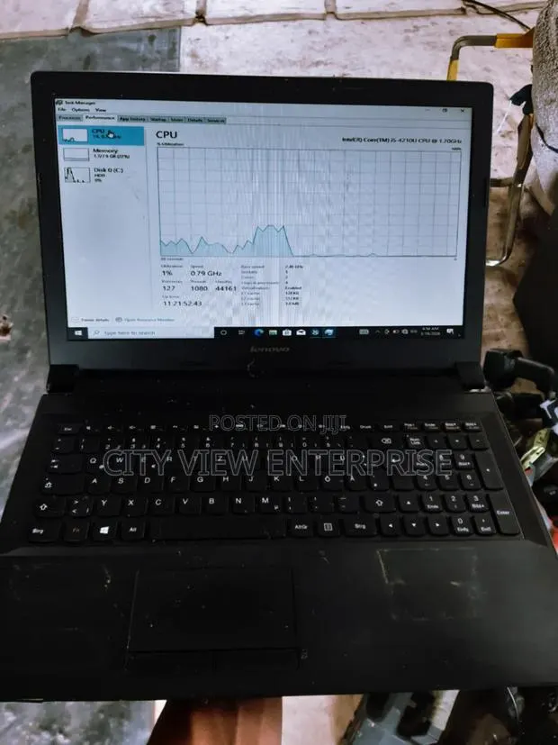 Laptop Lenovo 8GB Intel Core i5 HDD 500GB · Photo 1