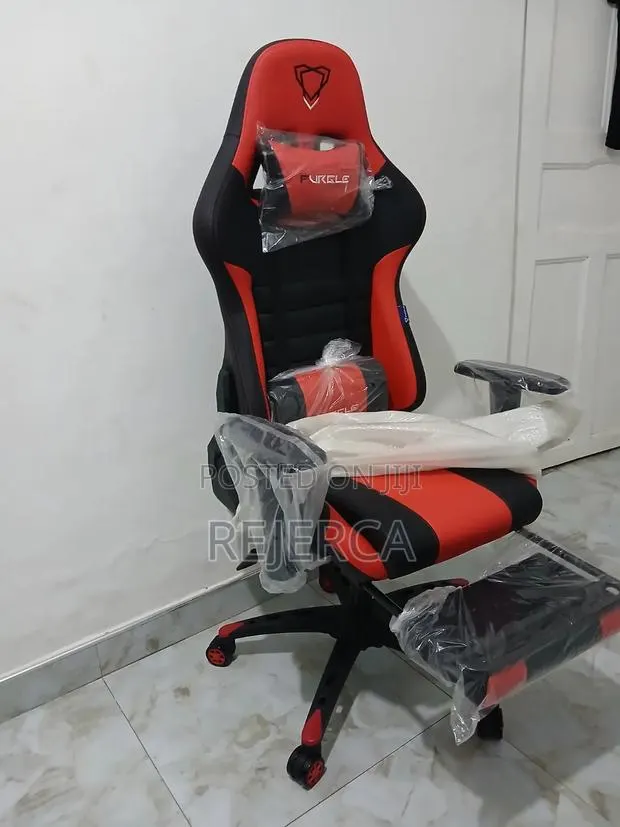 Gaming Chair · Photo 1