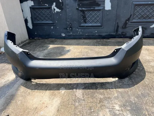 Honda Civic Back Bumper 2016 2017, 2018 2019 2020 · Photo 1