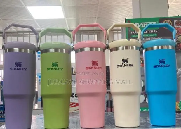Stanley Insulated Tumbler With Handle · Photo 1