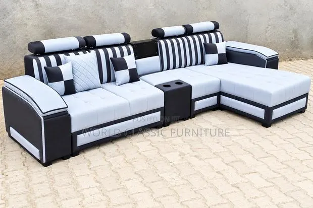 Luxury Grey White L-Shaped Sectional Sofa – Modern 7-Seater · Photo 3