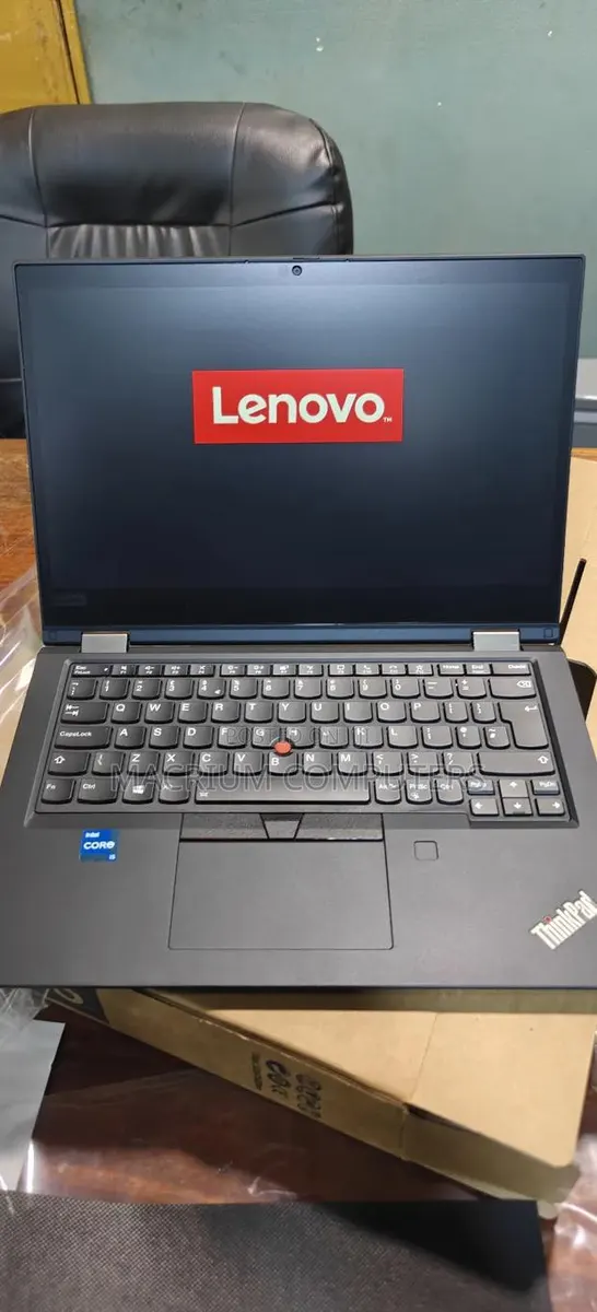 New Laptop Lenovo ThinkPad L13 Yoga 16GB Intel Core i5 SSD 256GB · Photo 1
