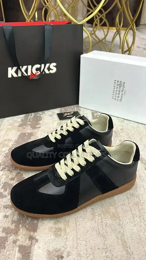 Maison Margiela Black · Photo 1