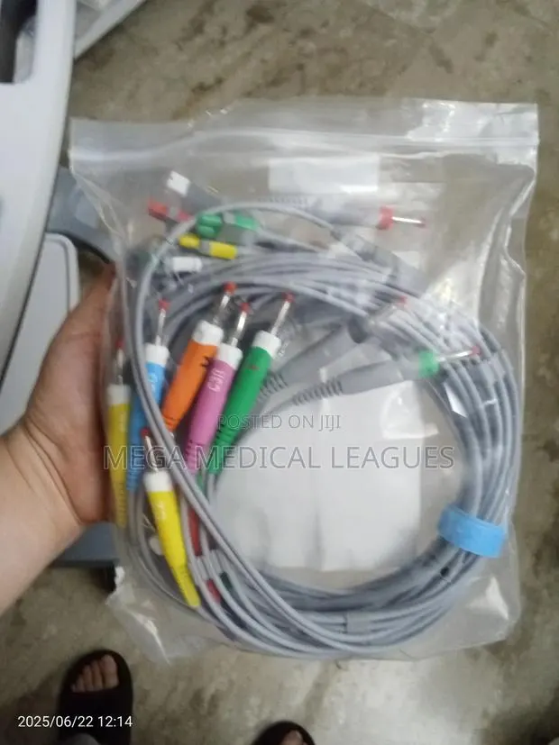 Ecg Cable for 18 Channel Ecg Machine Edan · Photo 1
