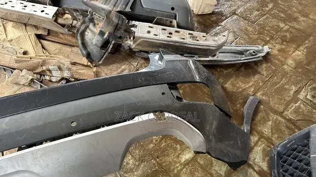 Hyndai Palisade 2024-25 Back Bumper Available · Photo 1