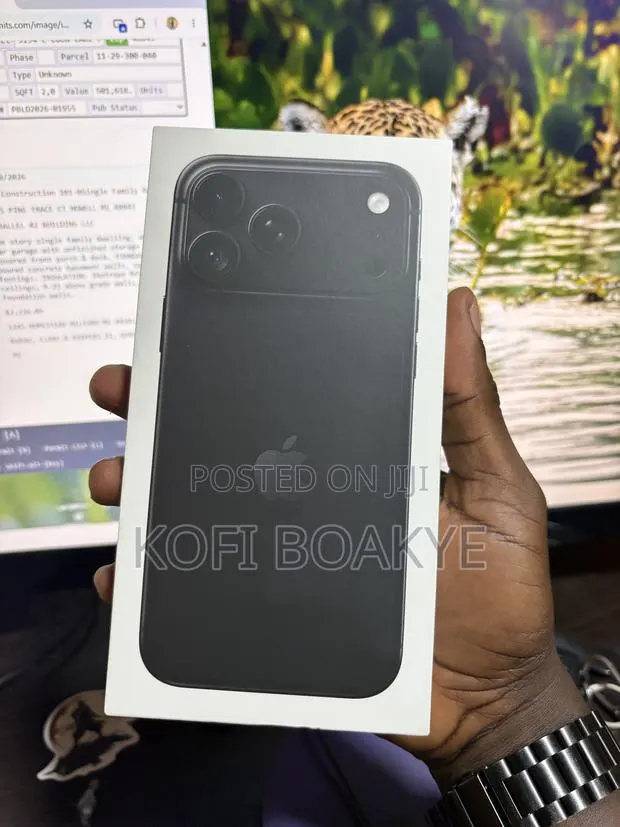 New Apple iPhone 18 Pro Max 256 GB Black · Photo 1