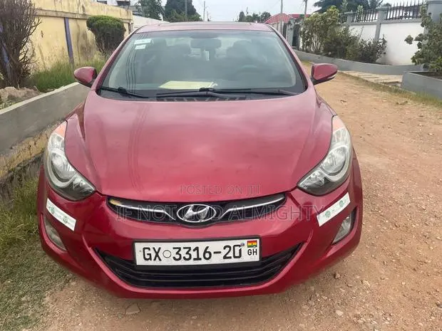 Hyundai Elantra 2013 Red