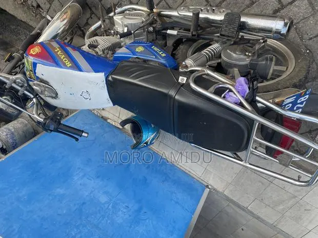 Royal RY125 2024 Blue · Photo 1