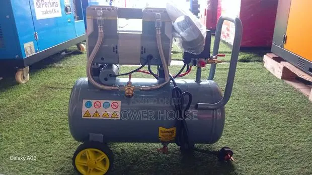 Brand New ECOOLMAX Oil-Free Air Compressor – High Power Output, Energy · Photo 1