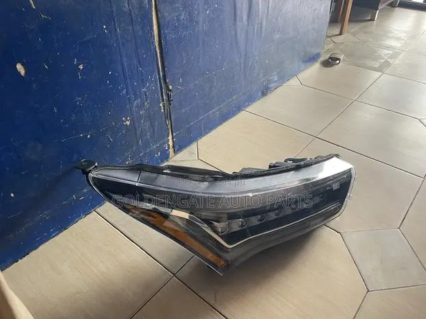 Acura Headlight Depo · Photo 1