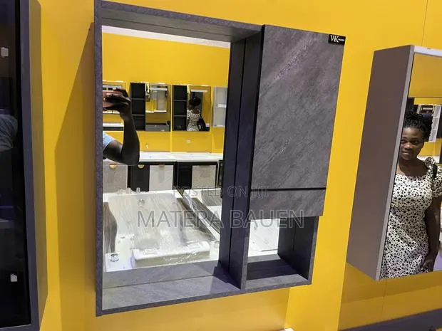 Cabinet Basin With Mirror and Drawers #9147 · Photo 1