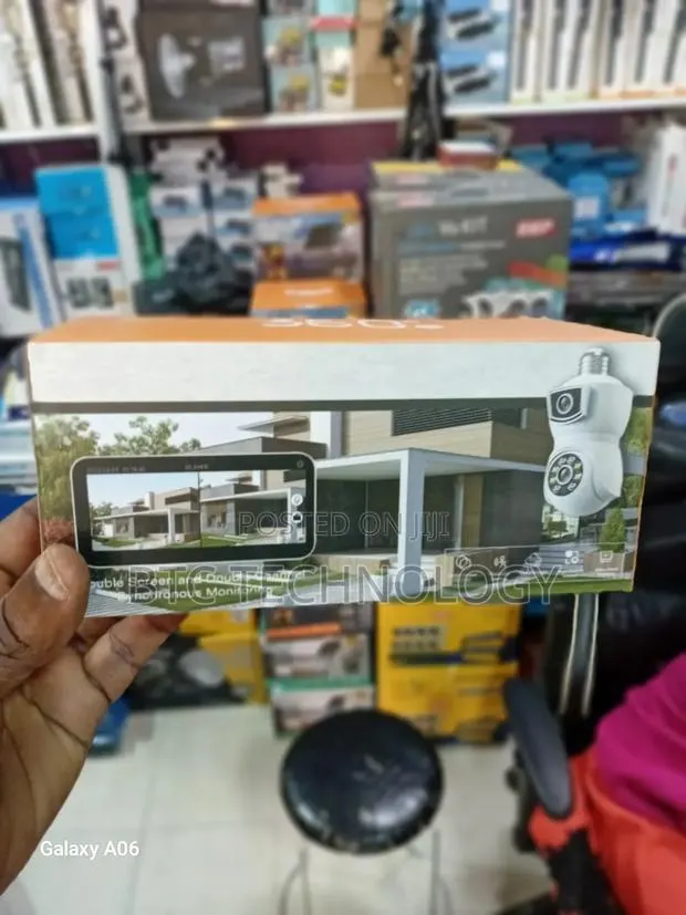 Two Sensors Wifi Camera · Photo 1