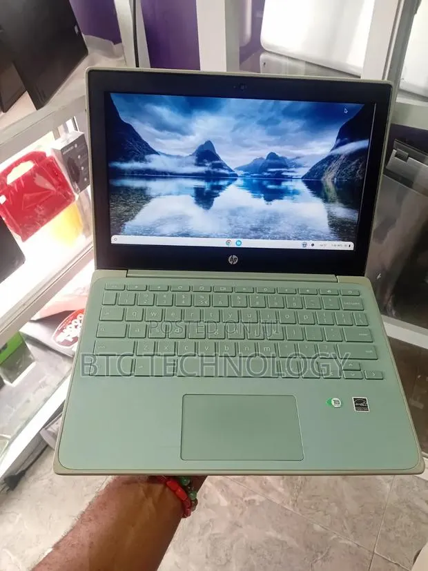 Laptop HP Chromebook 11 G5 4GB AMD A4 SSD 32GB · Photo 1