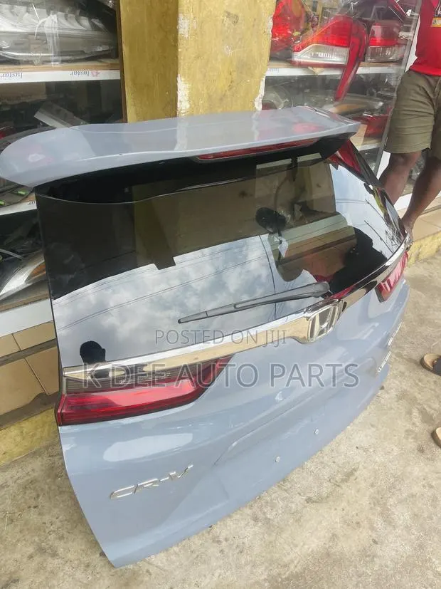 Honda CRV 2017 2018 2019 2020 2021 2022 Boot Available · Photo 1