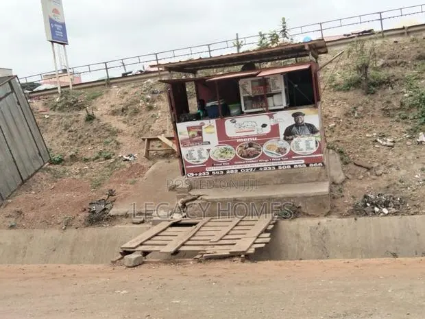 Food Shop for Sale at Achimota · Photo 1