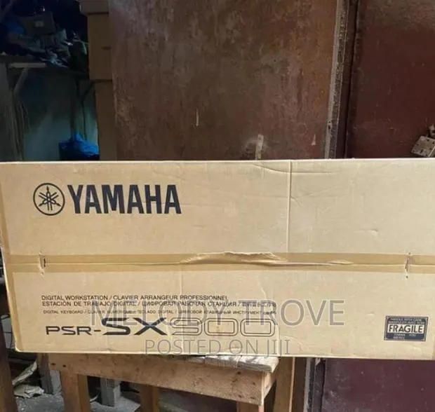 Yamaha PSR-Sx900 Digital Workstation/Arranger Keyboard · Photo 1