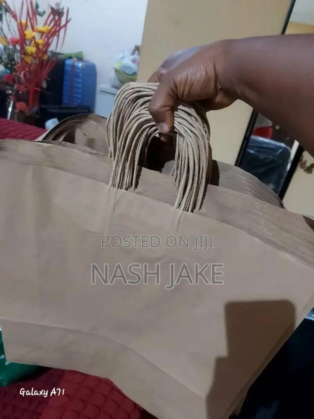 Shopping Bags · Photo 1