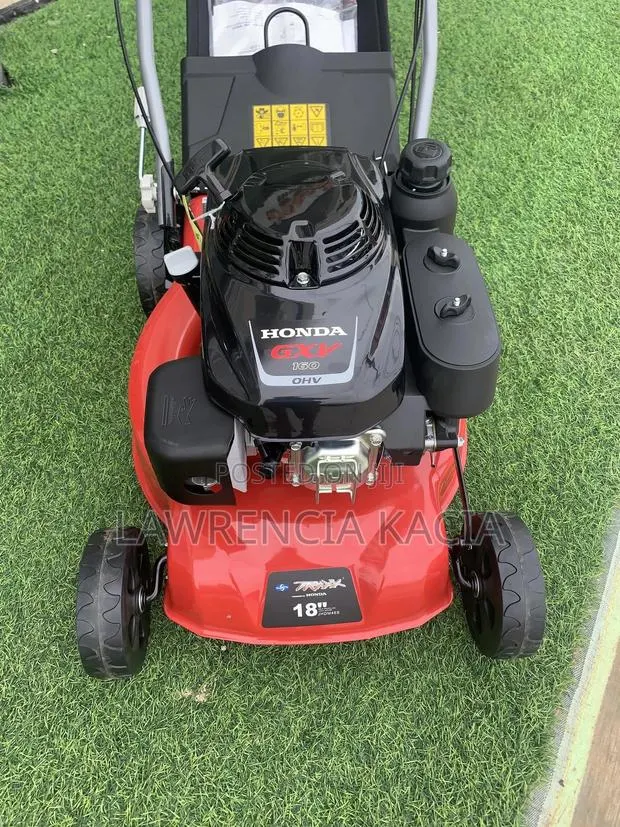 Honda Lawn Mower · Photo 1
