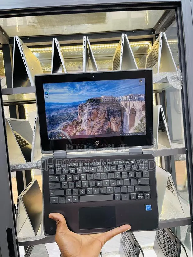 Laptop HP ProBook 11 x360 G3 EE 4GB Intel SSD 60GB · Photo 1