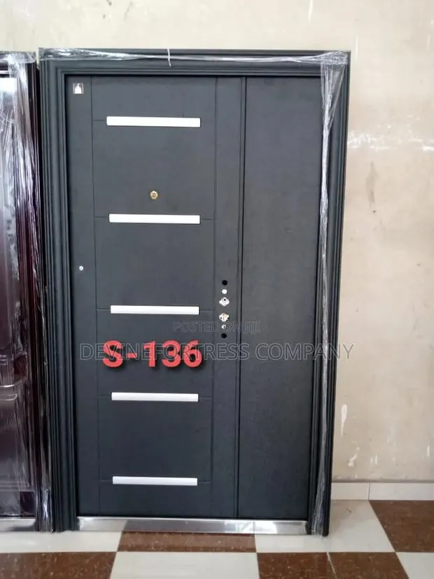 High Quality Black With Silver Design Anti Rist Door ,S/Oh Available