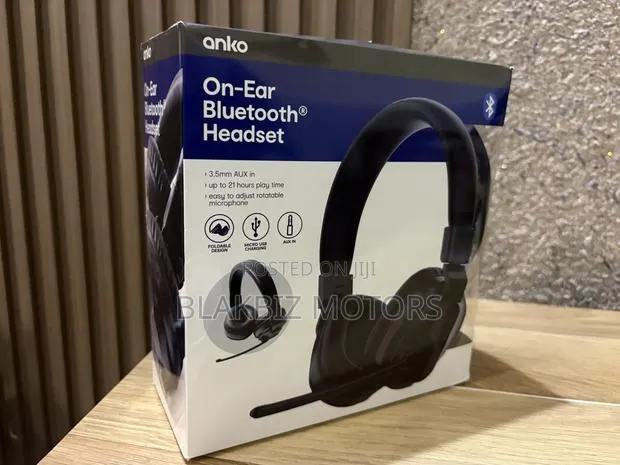 On-Ear Bluetooth Headset · Photo 1