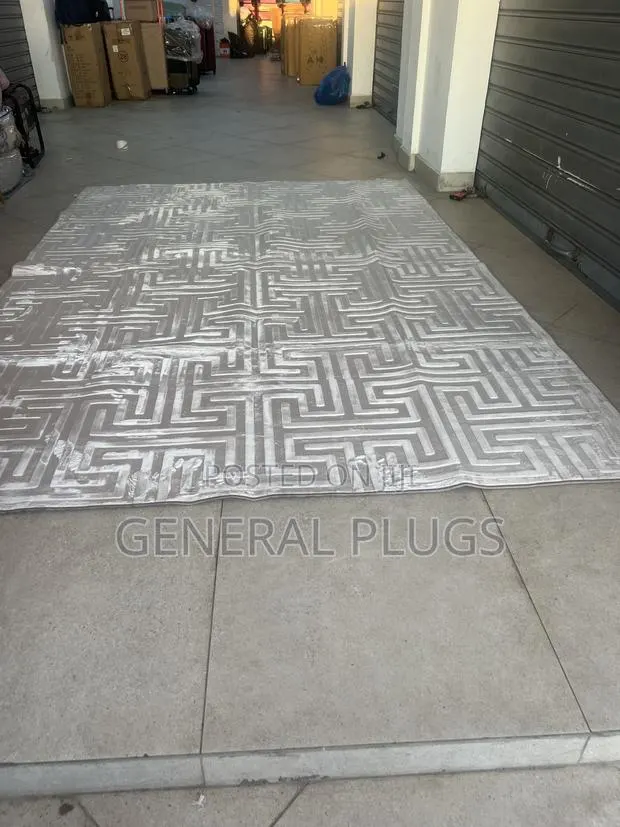 Elevated Living Starts Here : Fluffy Fur Carpet Biggest Size 200x300cm · Photo 1