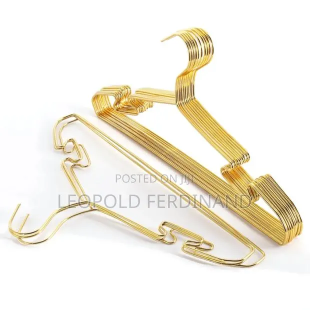 Gold Hangers · Photo 1