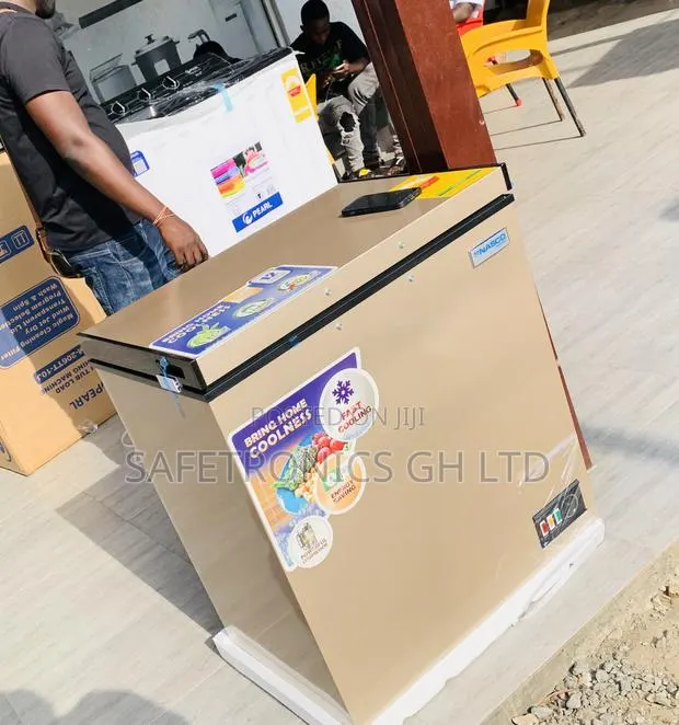 (Gold) Frost_Graud Gold 150L Nasco Nas200fl Freezer · Photo 1
