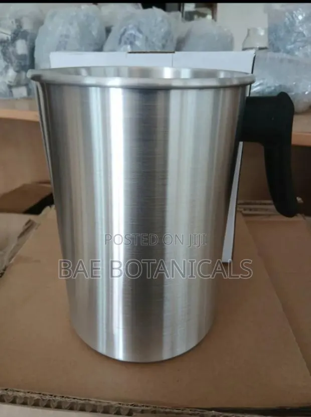 3 Liter Aluminum Pitcher / Melting Jug · Photo 1