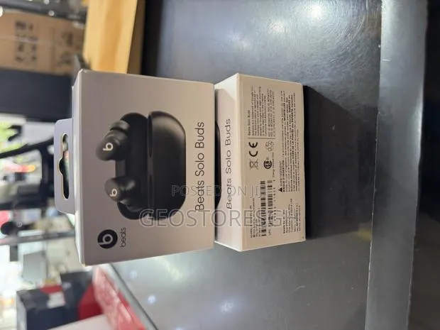 Beats - Solo Buds True Wireless Earbuds - Matte Black · Photo 1