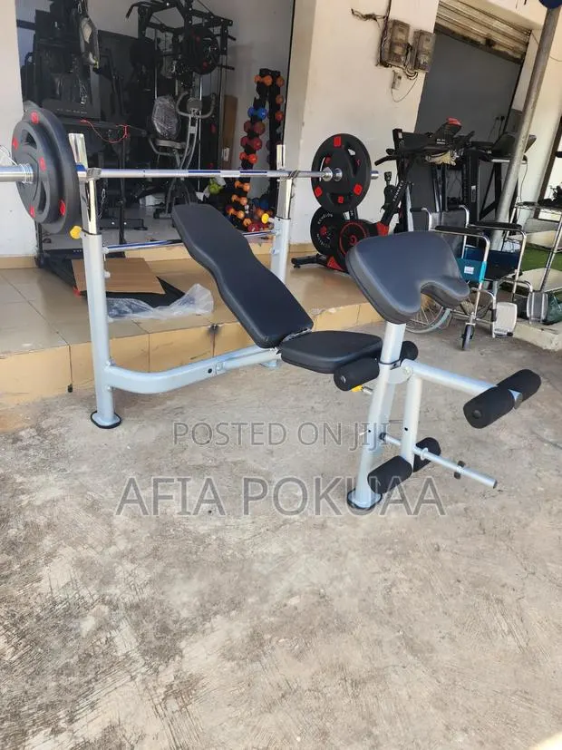 Commercial Adjustable Multi Purpose Weight Bench. 150kg · Photo 1