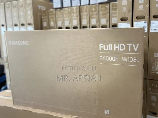 Original Samsung 43u8072f 43” Crystal Uhd Smart Television · Photo 1