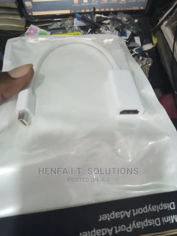 Mini Displayport to Hdmi Port Adaptor · Photo 1