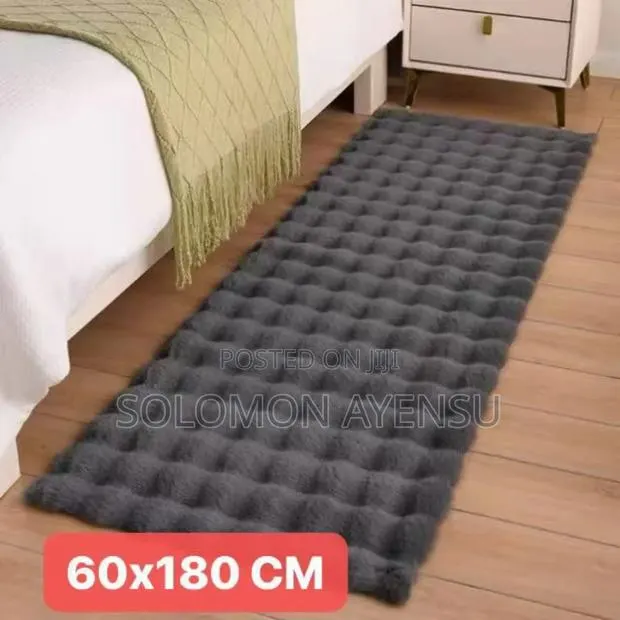 Insun Soft Fluffy Area Runner in Burgundy, Measuring 60x180 Cm. · Photo 1