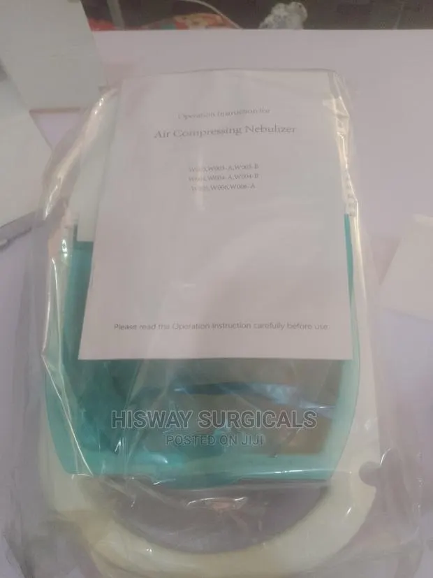Nebulizer Machine With Mask · Photo 1