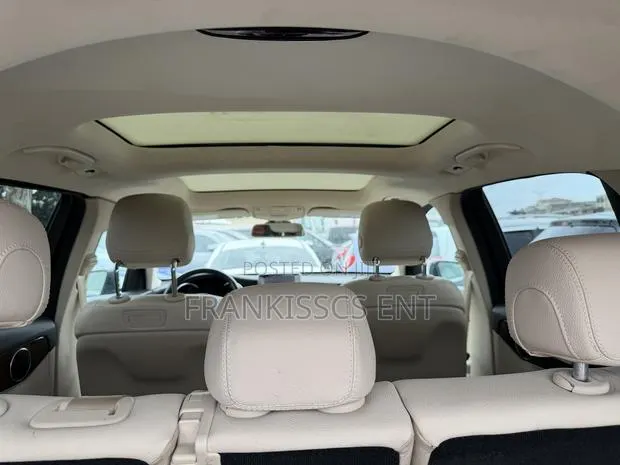 Mercedes-Benz GLC-Class 2019 Blue · Photo 1