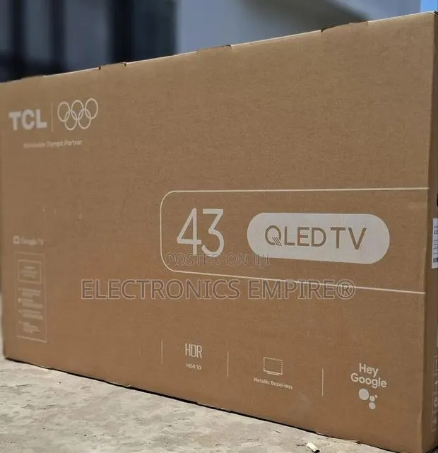 TCL 43" Qled FHD Digital Satellite · Photo 1