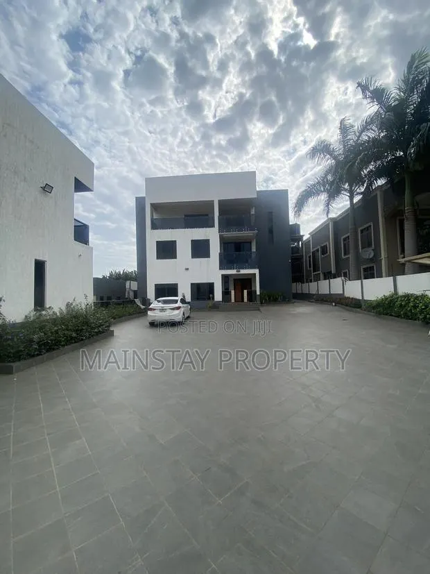 Furnished 2bdrm Apartment in Mainstay Estates, Airport Residential Area · Photo 1