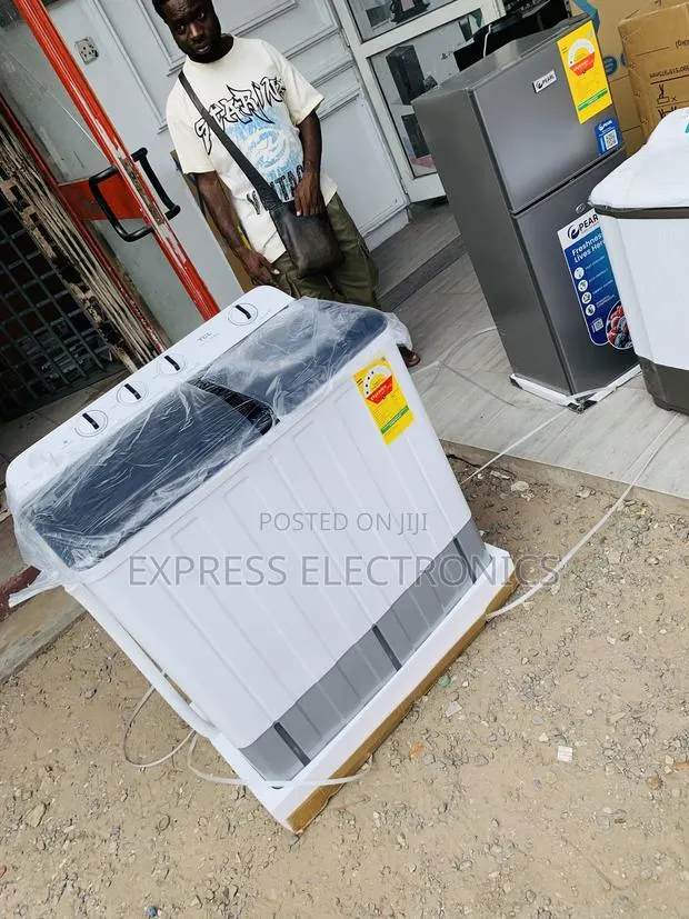 Lovely New TCL 10.5KG Twin Tub (Semi-AutomaticWashing Machine (F211TT) · Photo 1