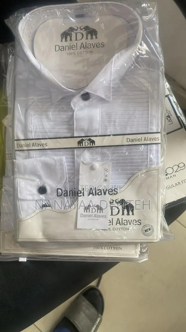 Men's Dinner Shirt · Photo 1
