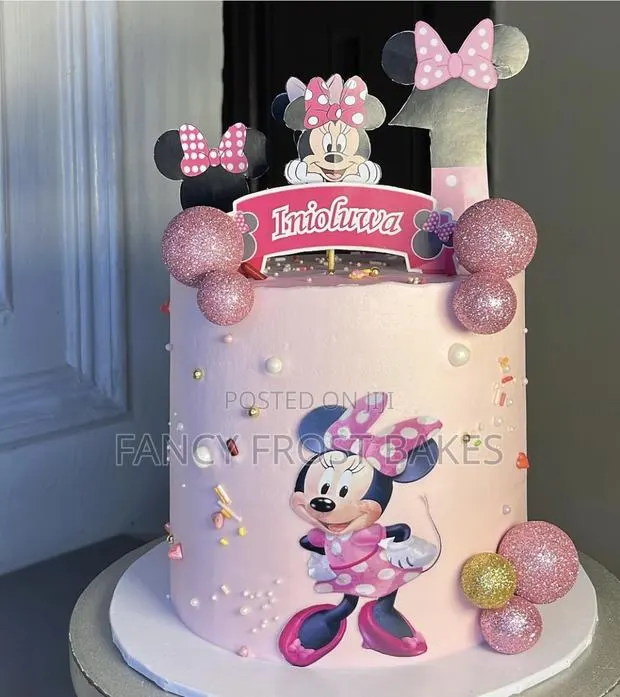 Kinds Character Cakes ( Micky Mouse) · Photo 1