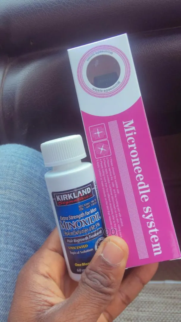Kirkland Beard Booster Oil and Derma Roller · Photo 1