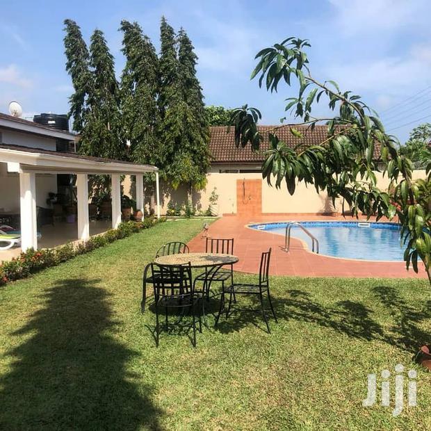 4bdrm Duplex in Tema Metropolitan for sale · Photo 3