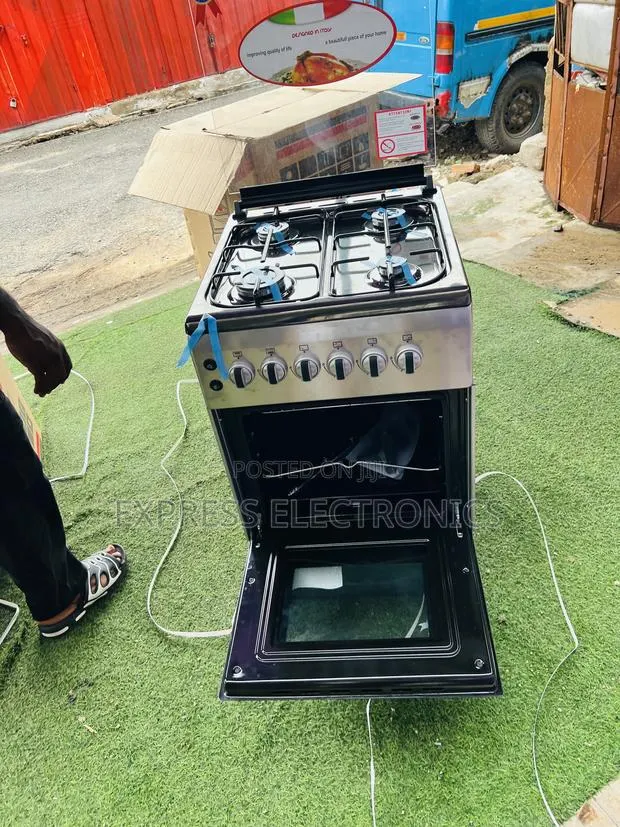 Less Expensive Gas Cooker Oven Grill New Line 4b 50/60. · Photo 1