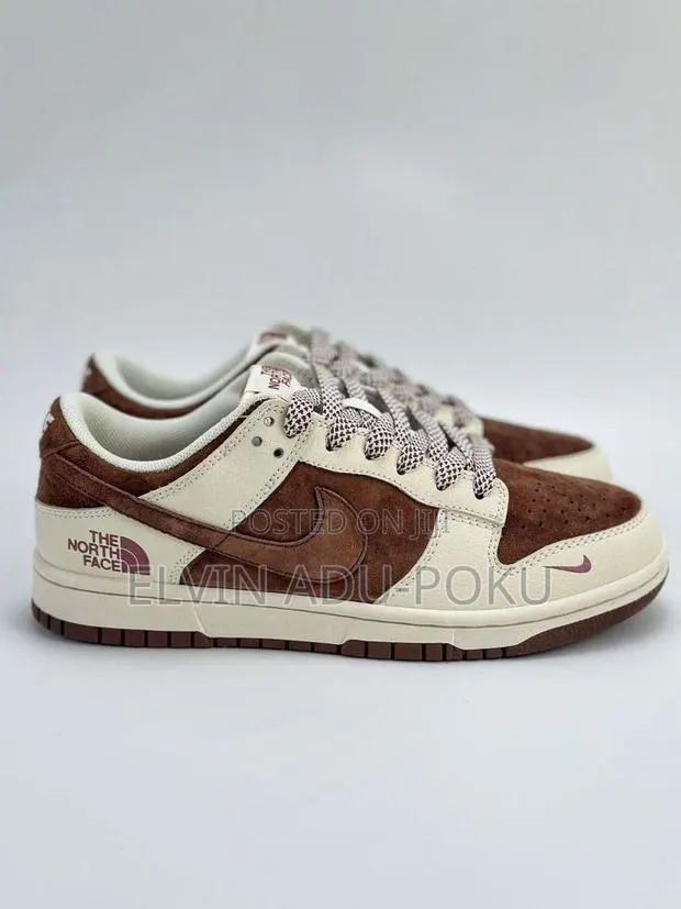 Nike Men’S Dunk Low “ Brown | Beige “ Sneaker · Photo 1